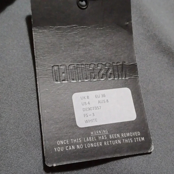 Misguided white sleeveless open back dress NWT - Picture 7 of 7